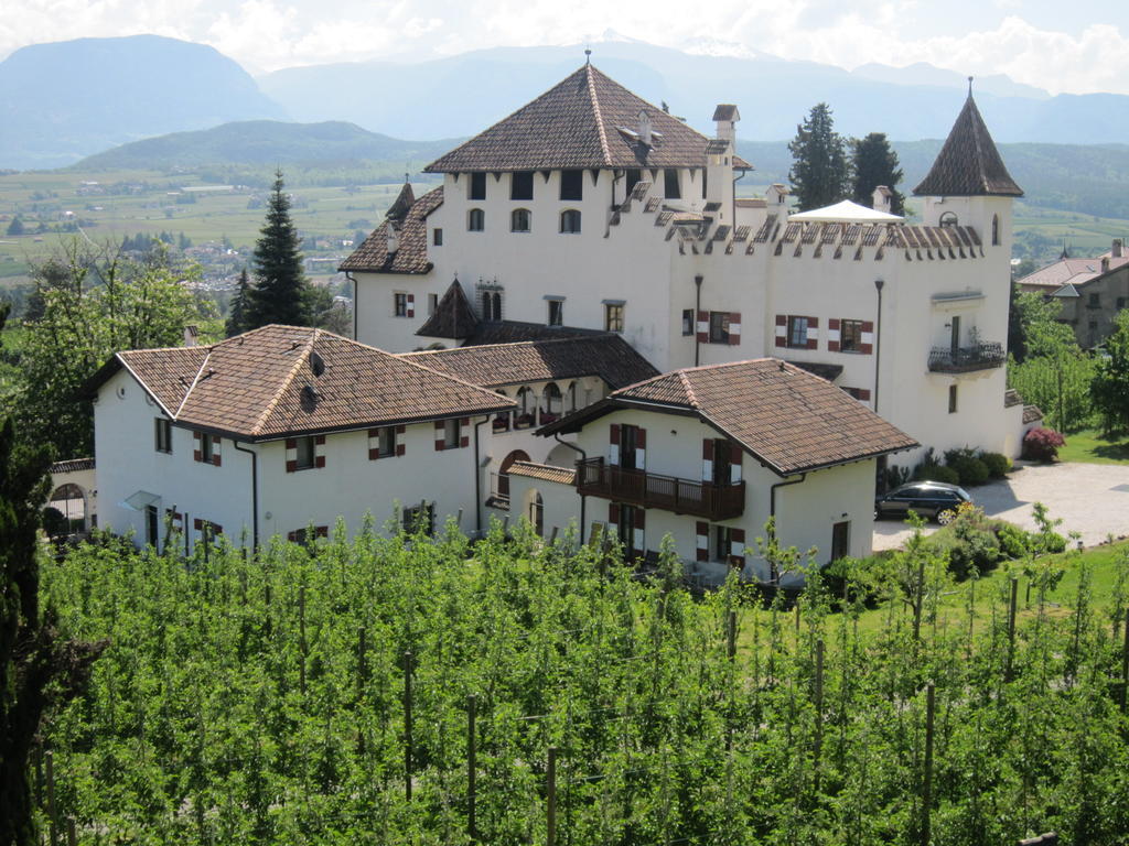 Apartments Schloss Paschbach أبيانو سولاّ ستراذا المظهر الخارجي الصورة
