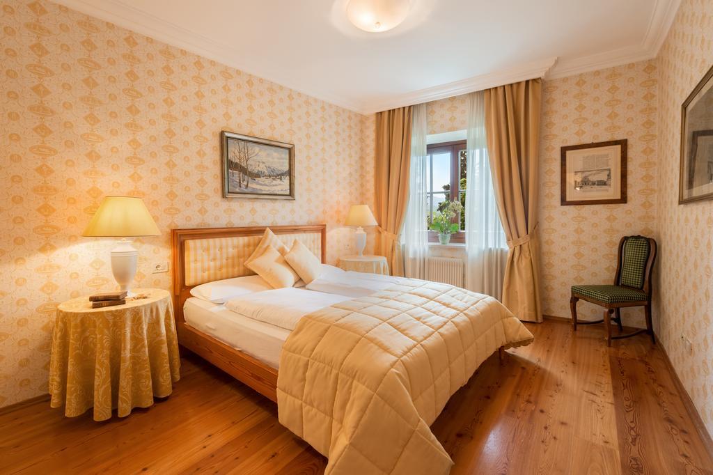 Apartments Schloss Paschbach أبيانو سولاّ ستراذا المظهر الخارجي الصورة