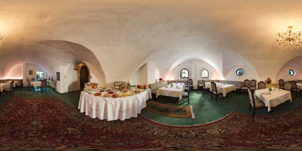 Apartments Schloss Paschbach أبيانو سولاّ ستراذا المظهر الخارجي الصورة